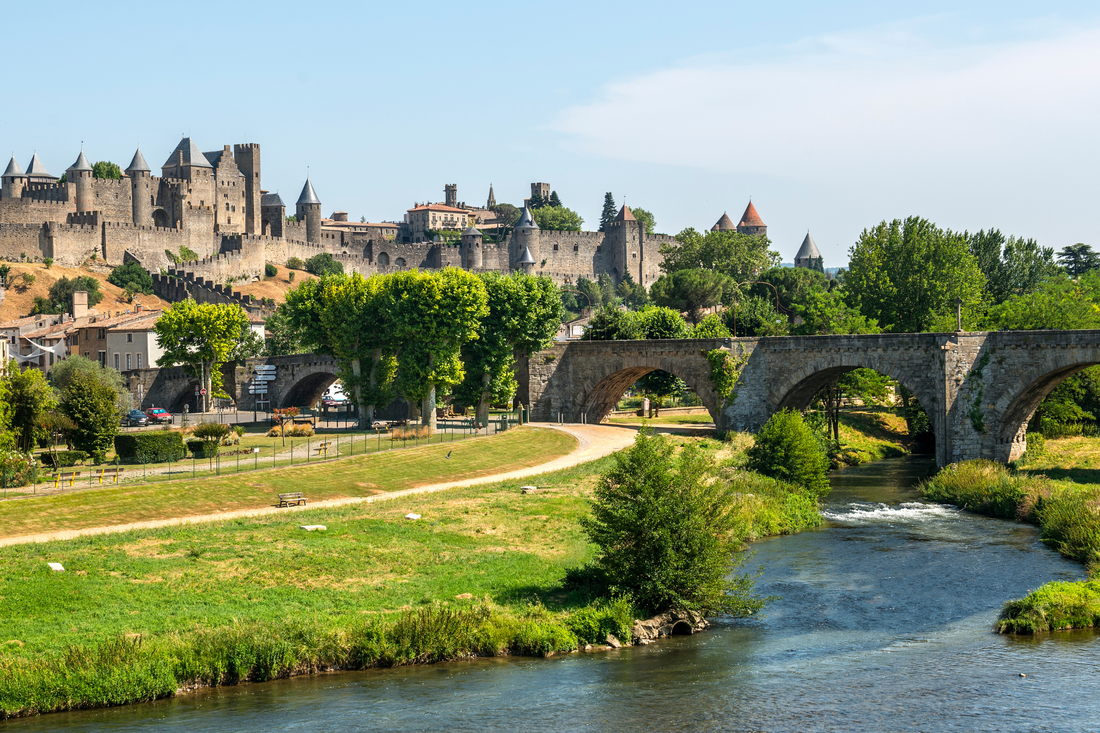 Where to Park at the Cité de Carcassonne?